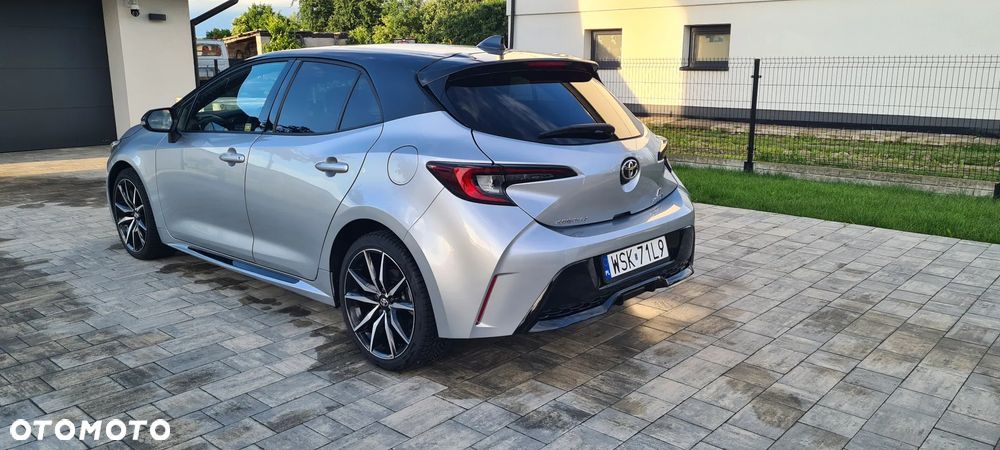 Toyota Corolla - 5