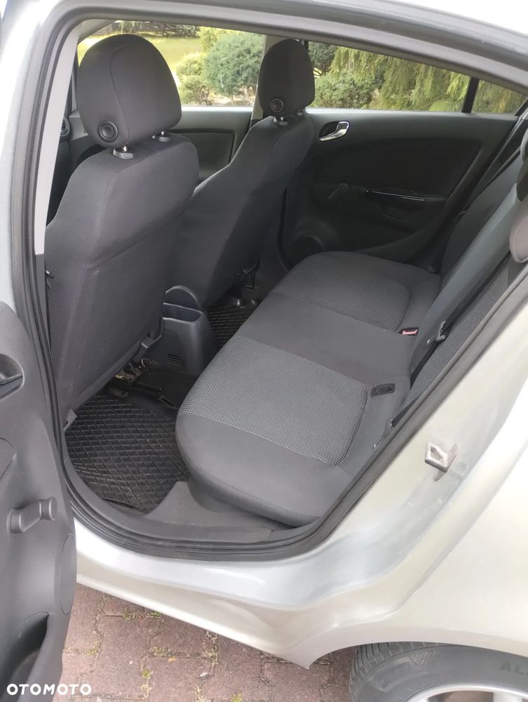 Opel Corsa - 7