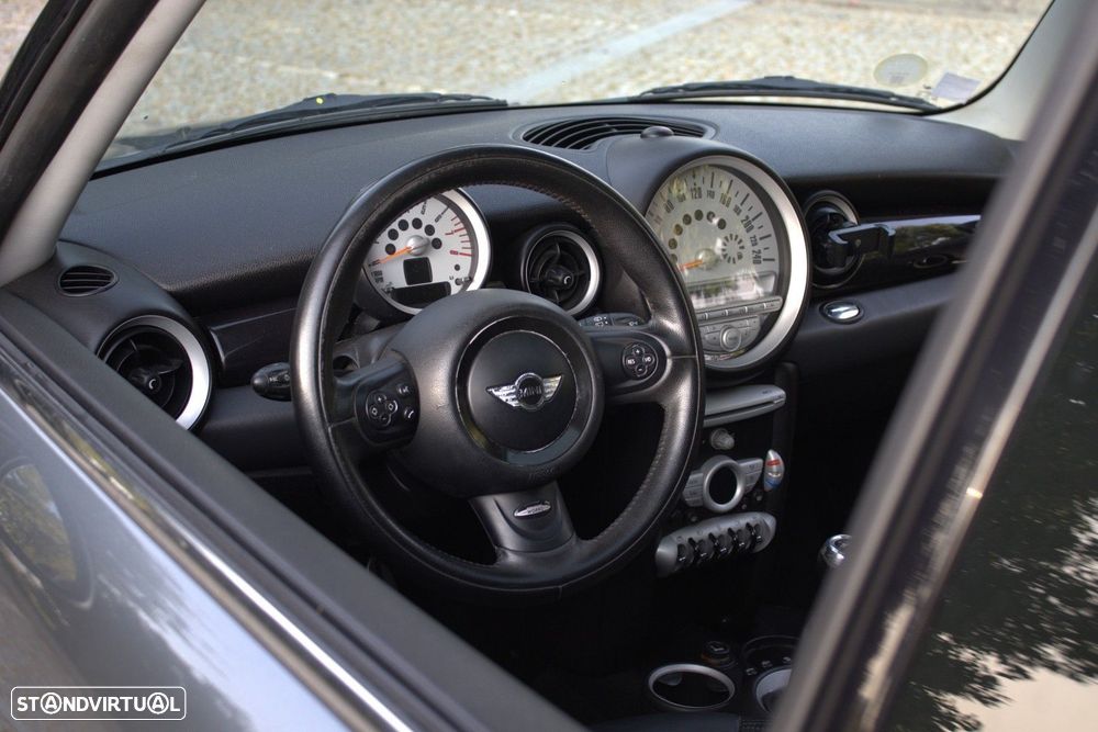 MINI 3 Portas Cooper S - 5