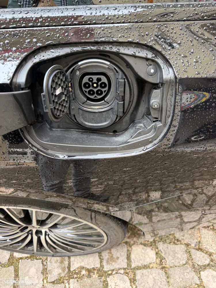 Mercedes-Benz E 300 e Station - 19
