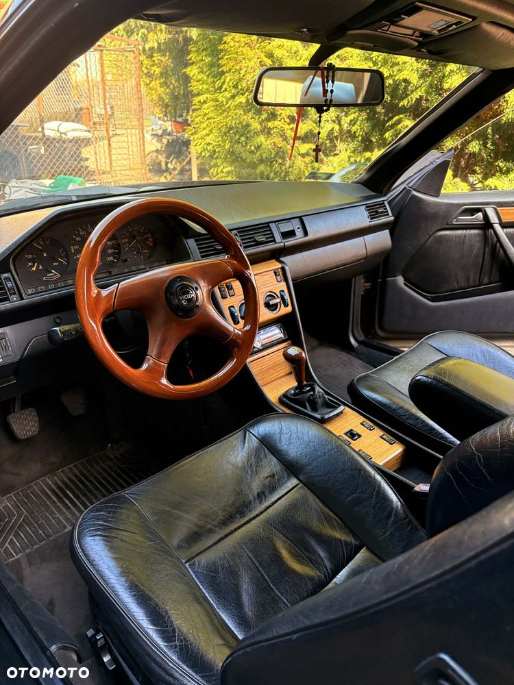 Mercedes-Benz W124 (1984-1993) - 9