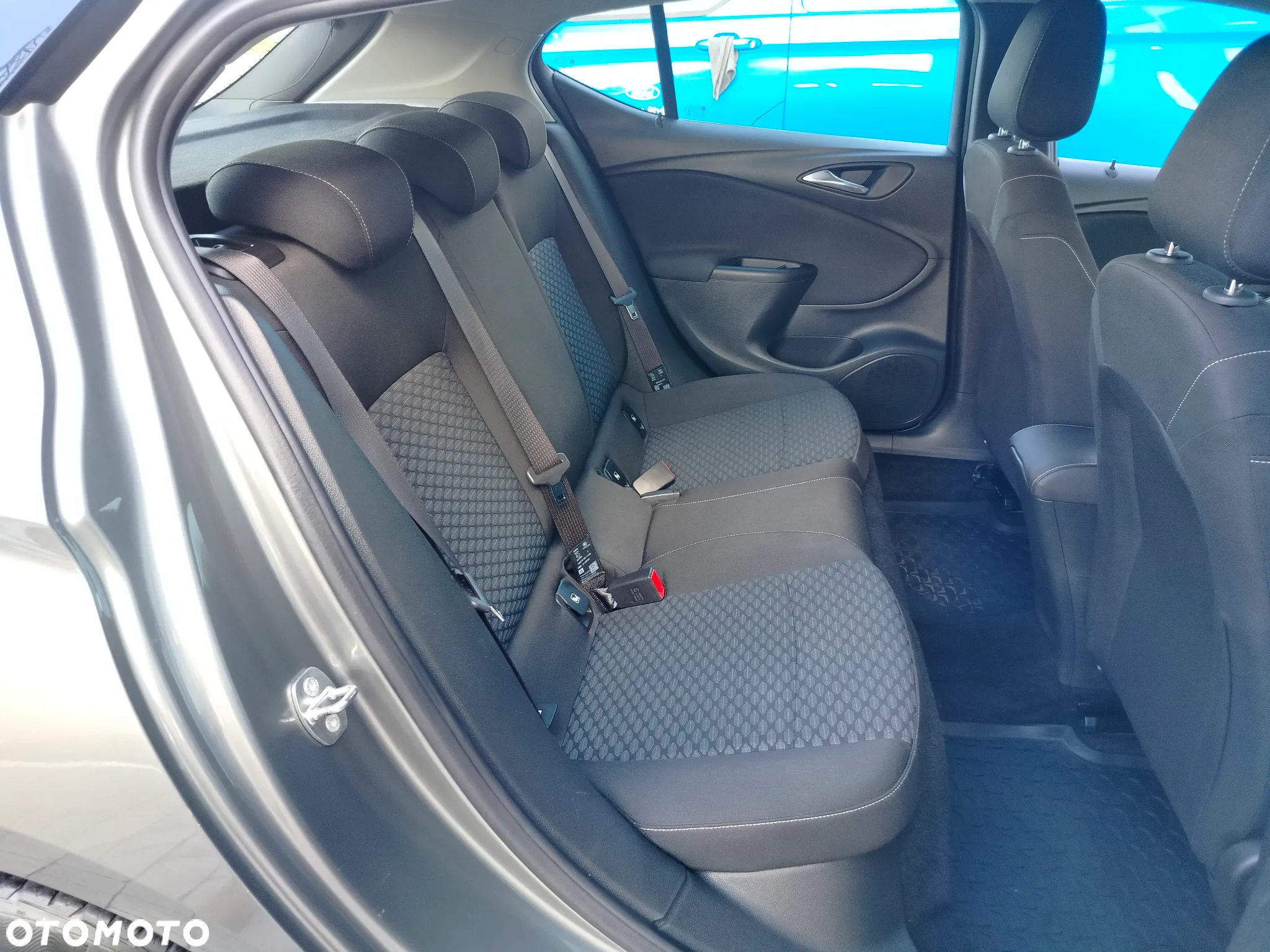 Opel Astra V 1.4 T Enjoy S&S - 16