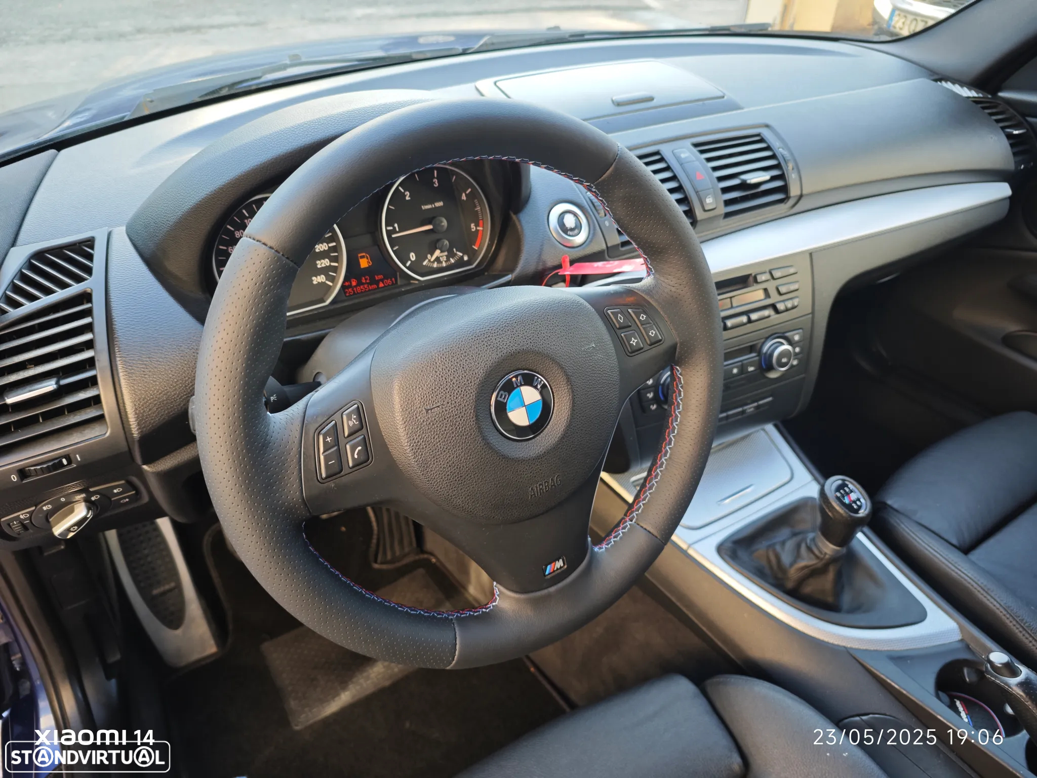 BMW 118 d Coupe Limited Edition Lifestyle c/ M Sport Pack - 17