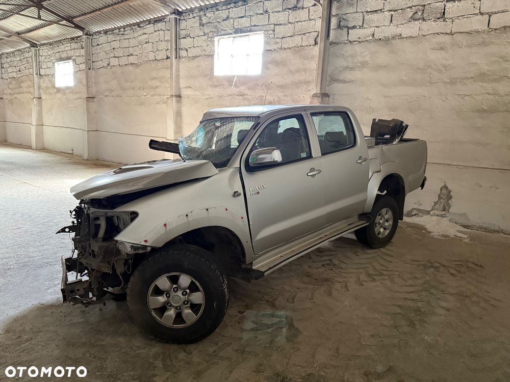 Toyota Hilux 2.5 D-4D DLX - 2