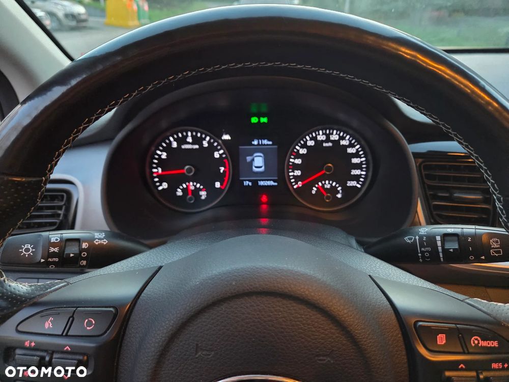 Kia Stonic 1.0 T-GDI OPF Platinum Edition - 17