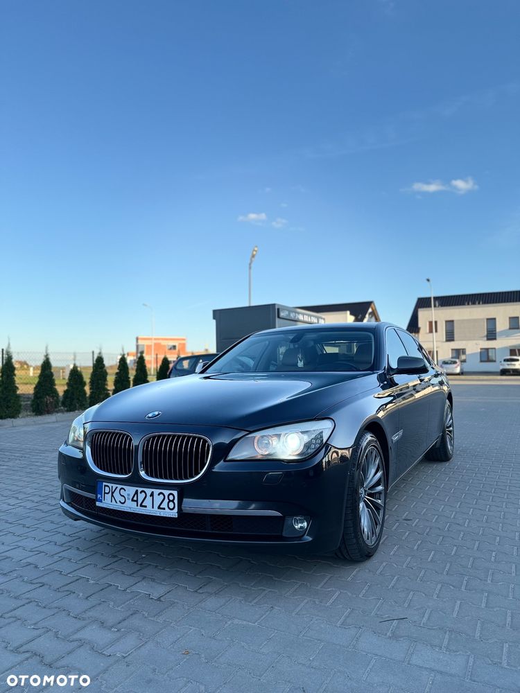 BMW Seria 7 740d xDrive - 2