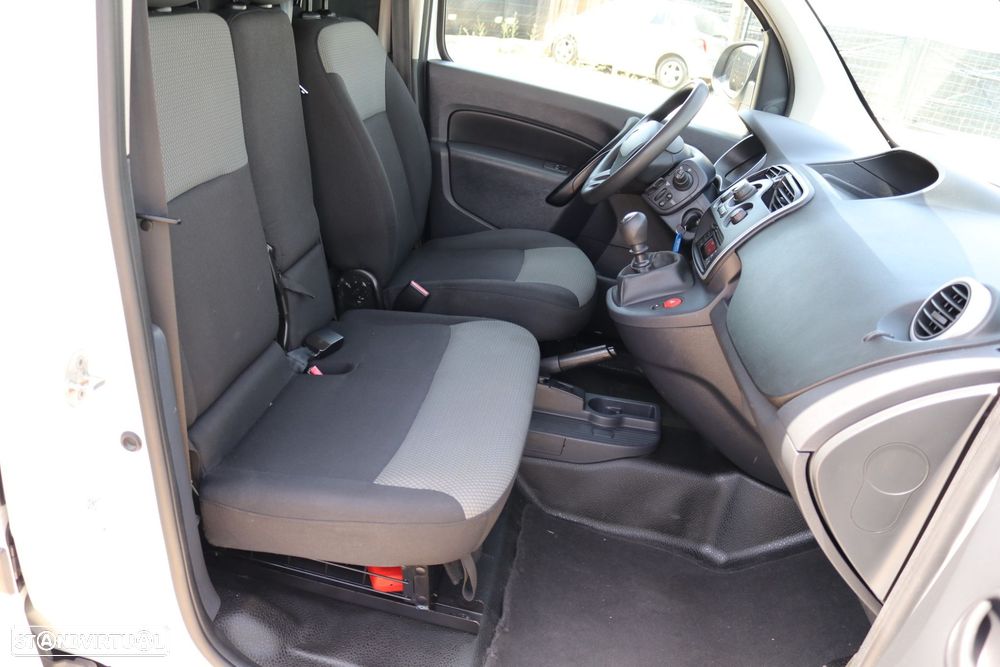 Renault Kangoo 3 Lugares C/Iva Incluído - 18