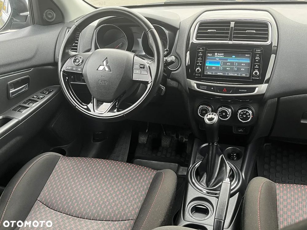 Mitsubishi ASX 1.6 2WD Intense - 19