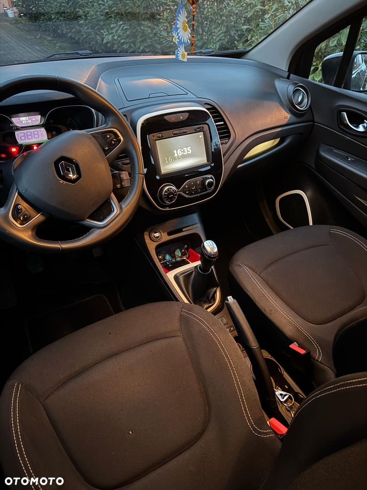 Renault Captur - 28