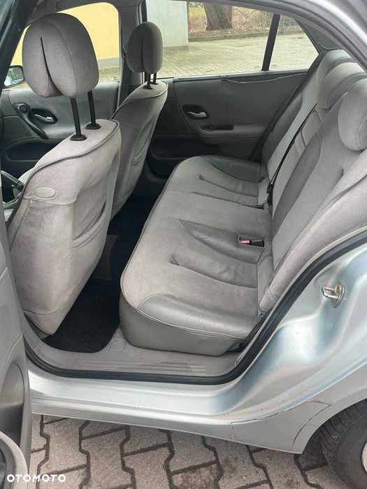 Renault Laguna - 5