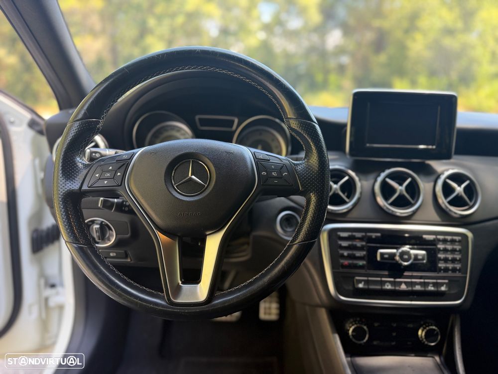 Mercedes-Benz GLA 220 CDi AMG Line - 7