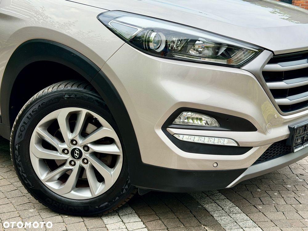 Hyundai Tucson blue 1.6 GDi 2WD Navi - 11