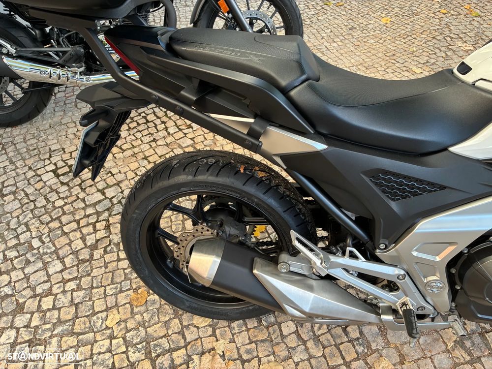 Honda NC750X - 8