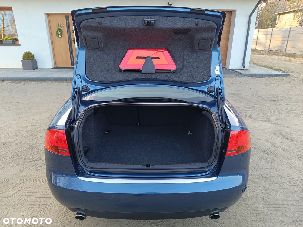 Audi A4 Limousine 1.8 T - 27