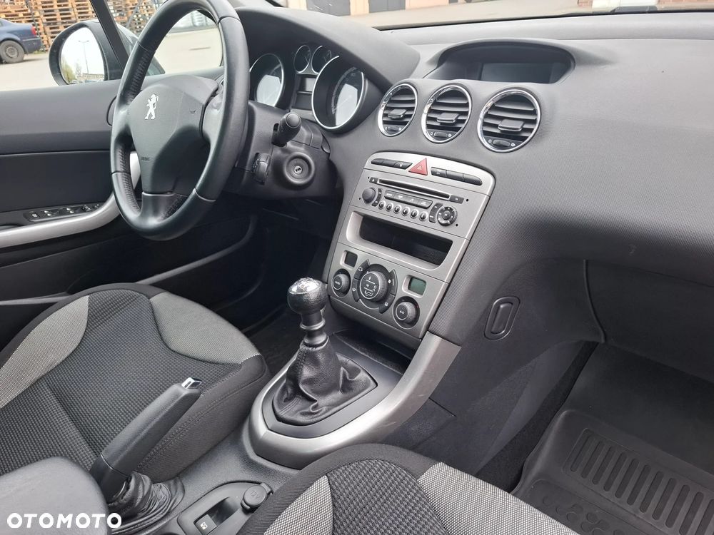 Peugeot 308 1.6 HDi Premium - 12