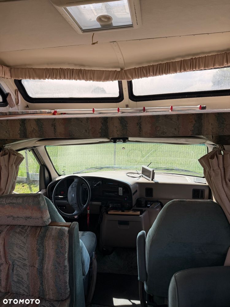 Ford E-350 Triple-E Empress - 7