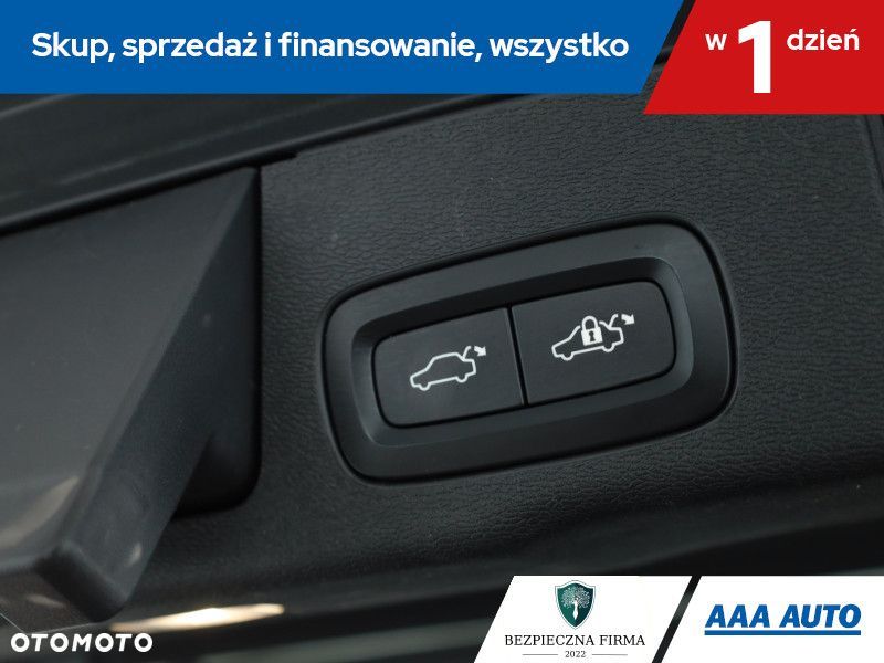 Volvo XC 60 - 18
