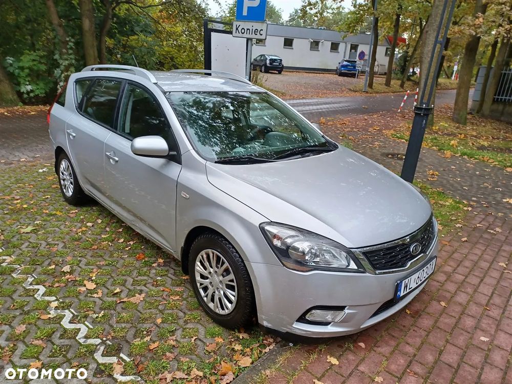Kia Ceed Cee'd 1.6 Comfort - 1