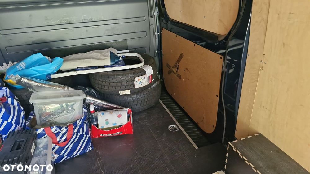 Mercedes-Benz Sprinter - 17