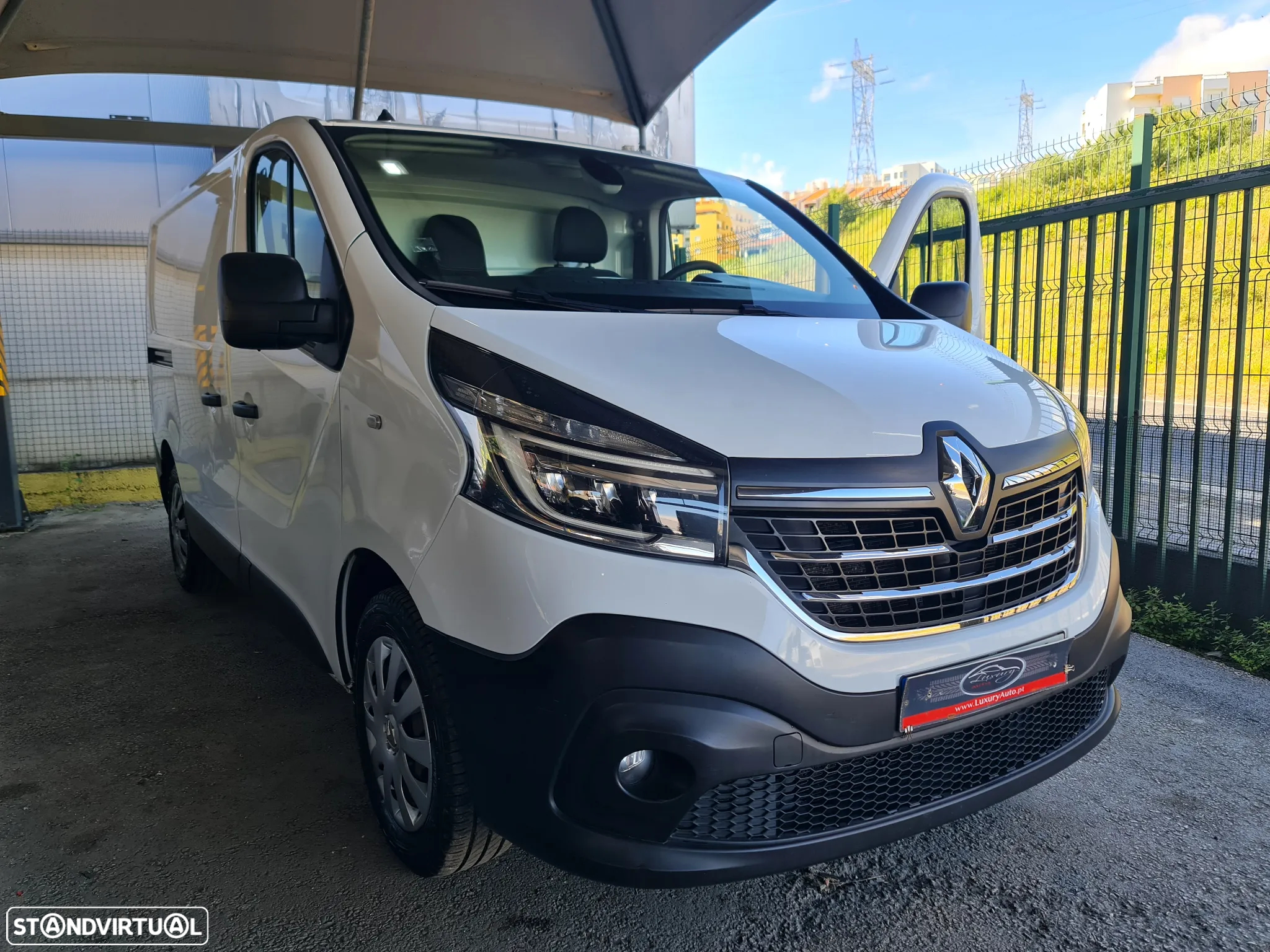 Renault TRAFIC 2.0 Dci 120CV * Câmera/ GPS/ AC/ IVA DEDUTÍVEL * - 38