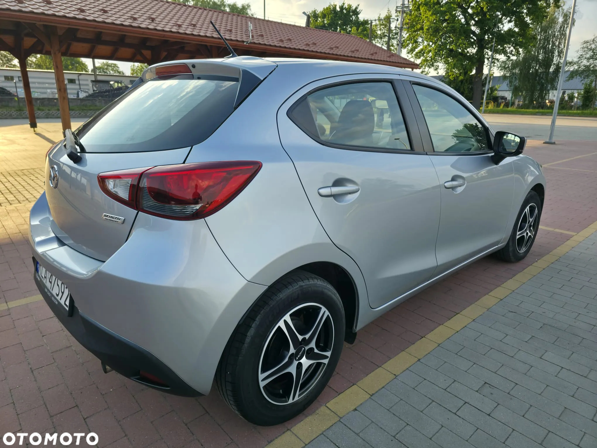 Mazda 2 SKYACTIV-G 75 Center-Line - 4