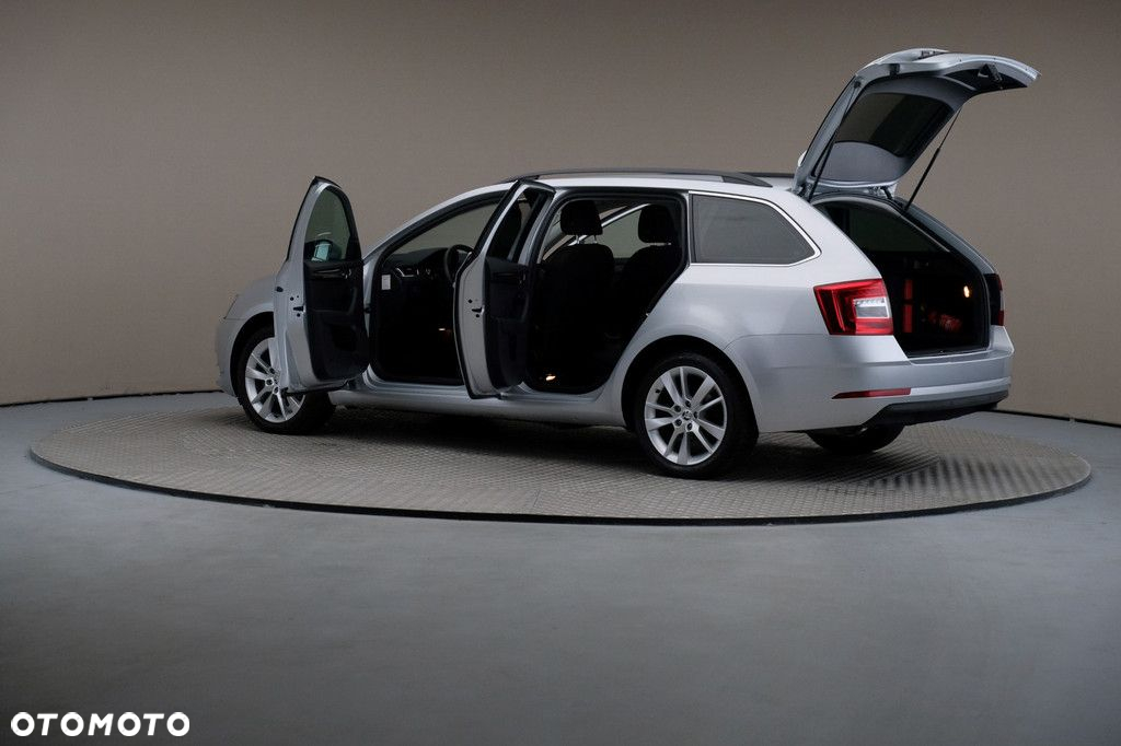 Skoda Octavia - 7