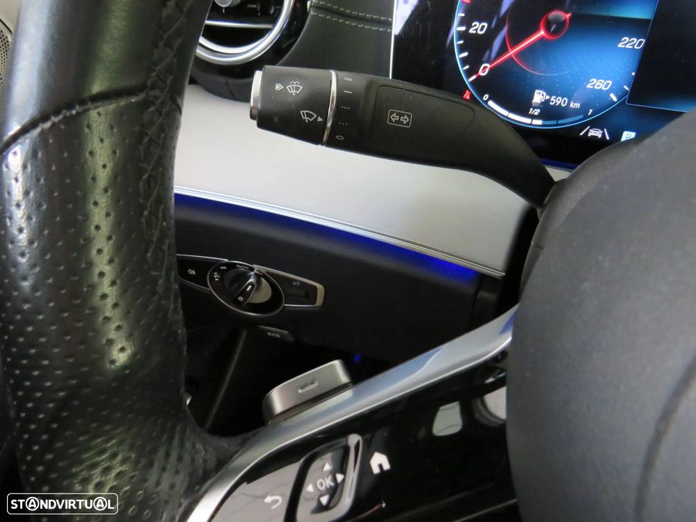 Mercedes-Benz E 220 d AMG Line - 27