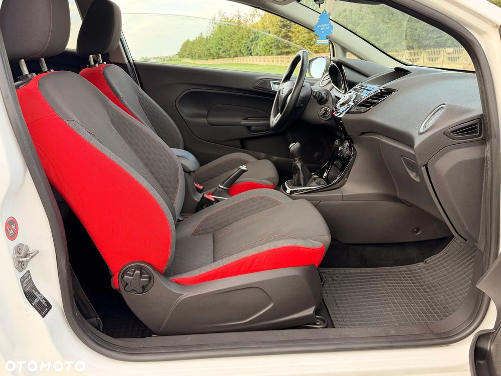 Ford Fiesta 1.6 TDCi Silver X - 10