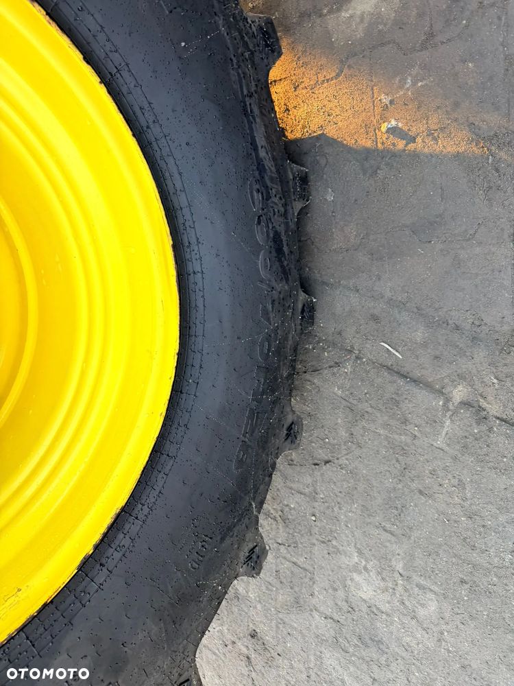 John Deere 6195R - 25