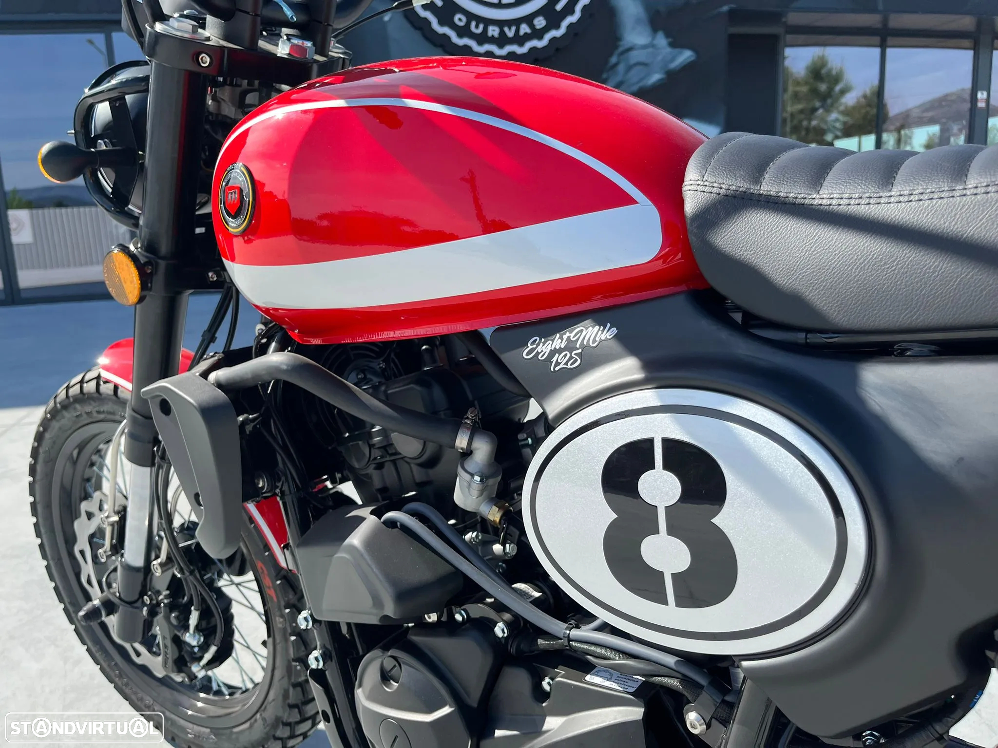 Macbor Eight Mile 125 LC - 10