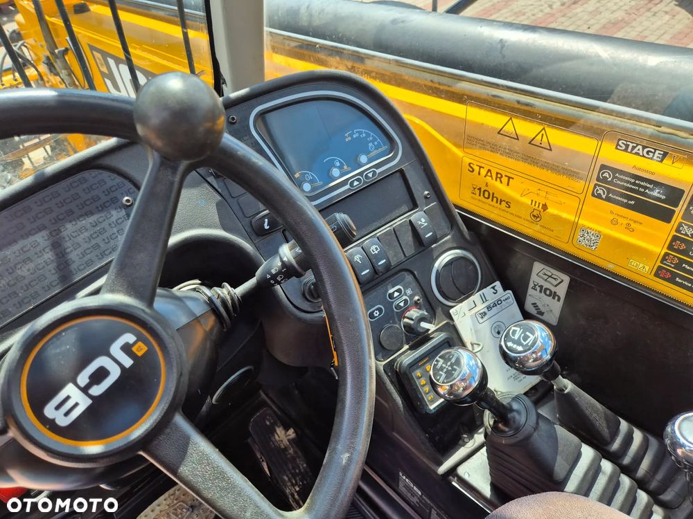 JCB 540-140 HiViz - 7