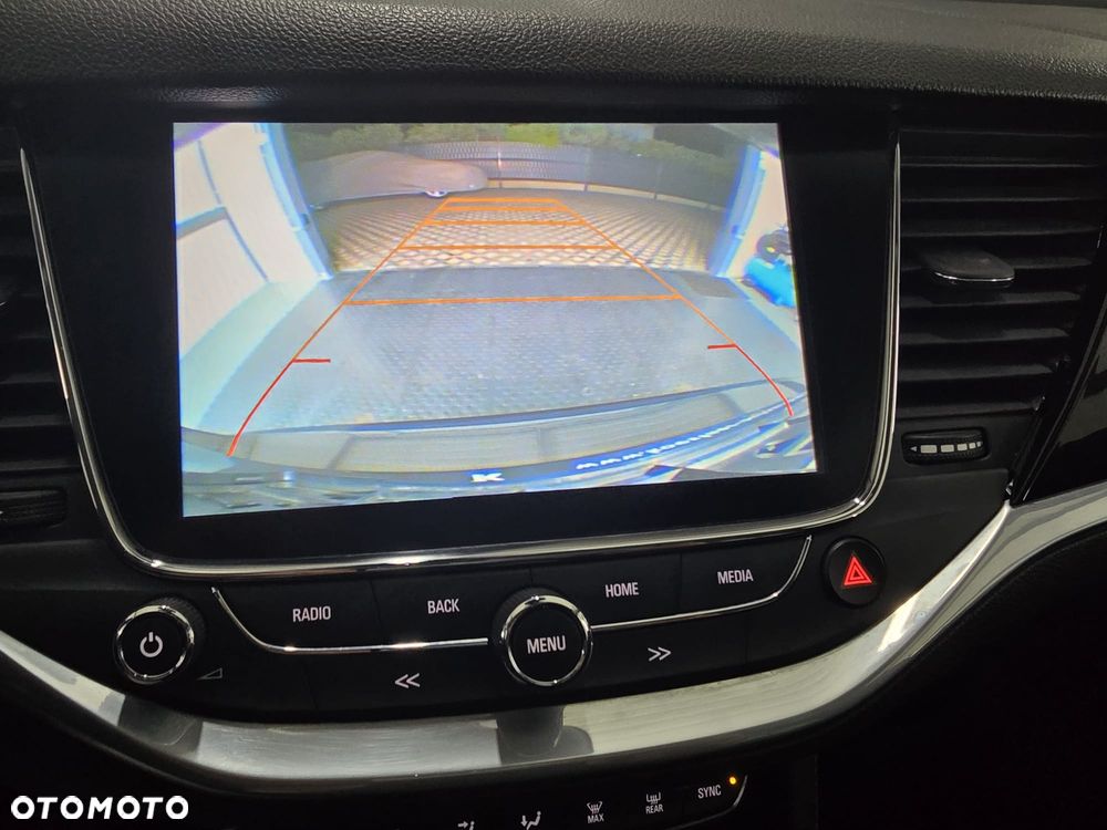 Opel Astra 1.6 BiTurbo D (CDTI) Start/Stop Innovation - 11