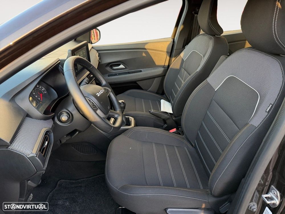 Dacia Sandero - 9
