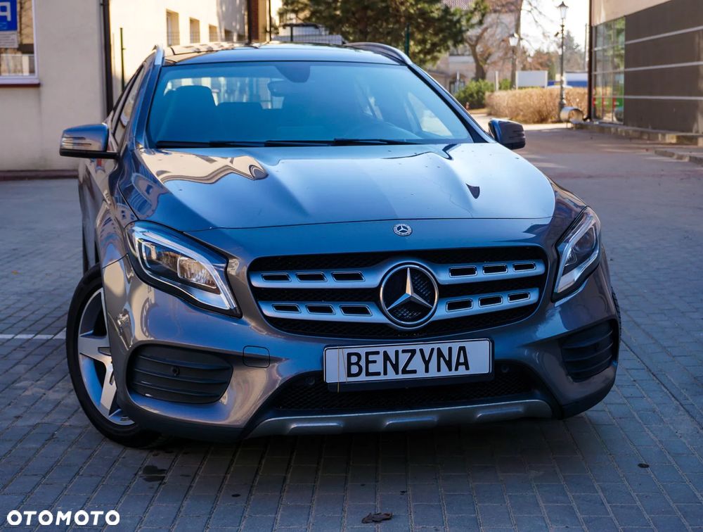 Mercedes-Benz GLA 200 7G-DCT AMG Line - 14