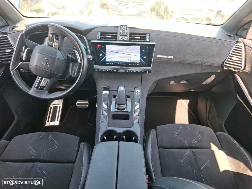 DS DS7 Crossback E-Tense Performance Line EAT8 - 9