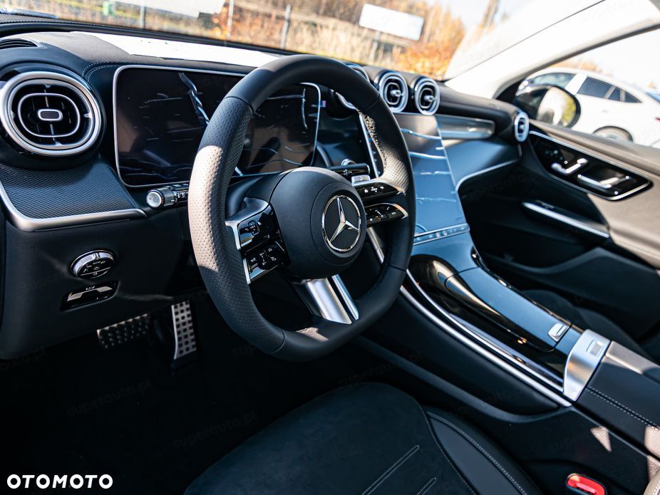 Mercedes-Benz GLC - 11