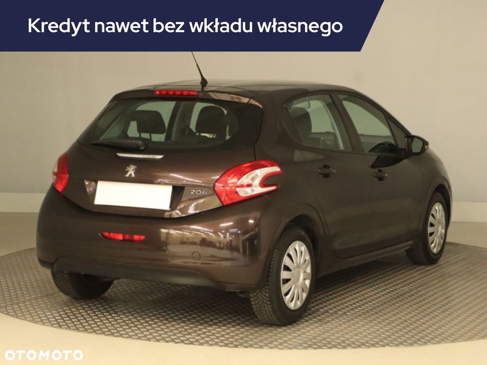 Peugeot 208 - 7