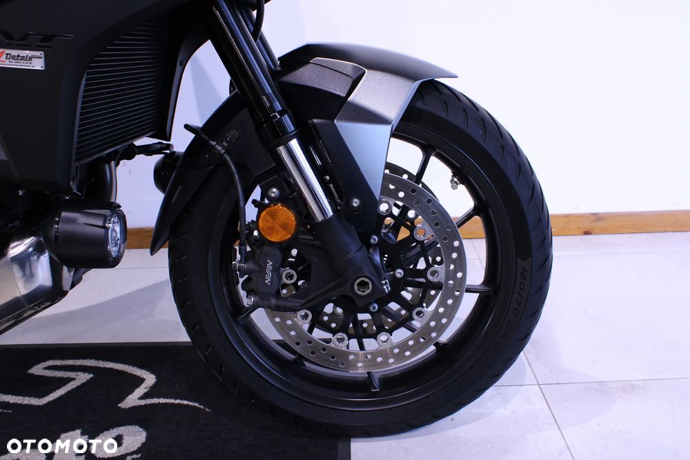Honda NT - 34