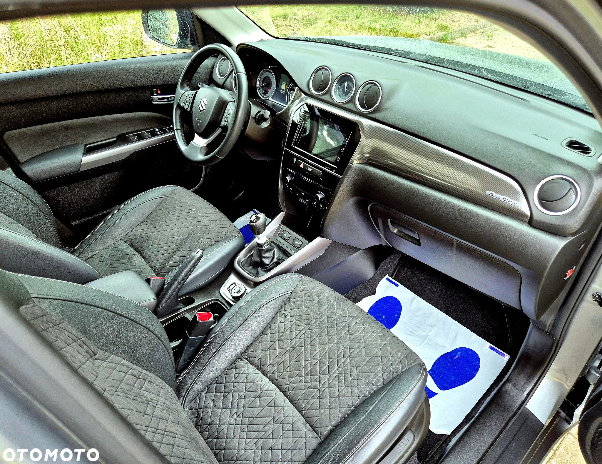 Suzuki Vitara 1.4 Boosterjet Hybrid Allgrip Comfort+ "SHINKAI" - 23