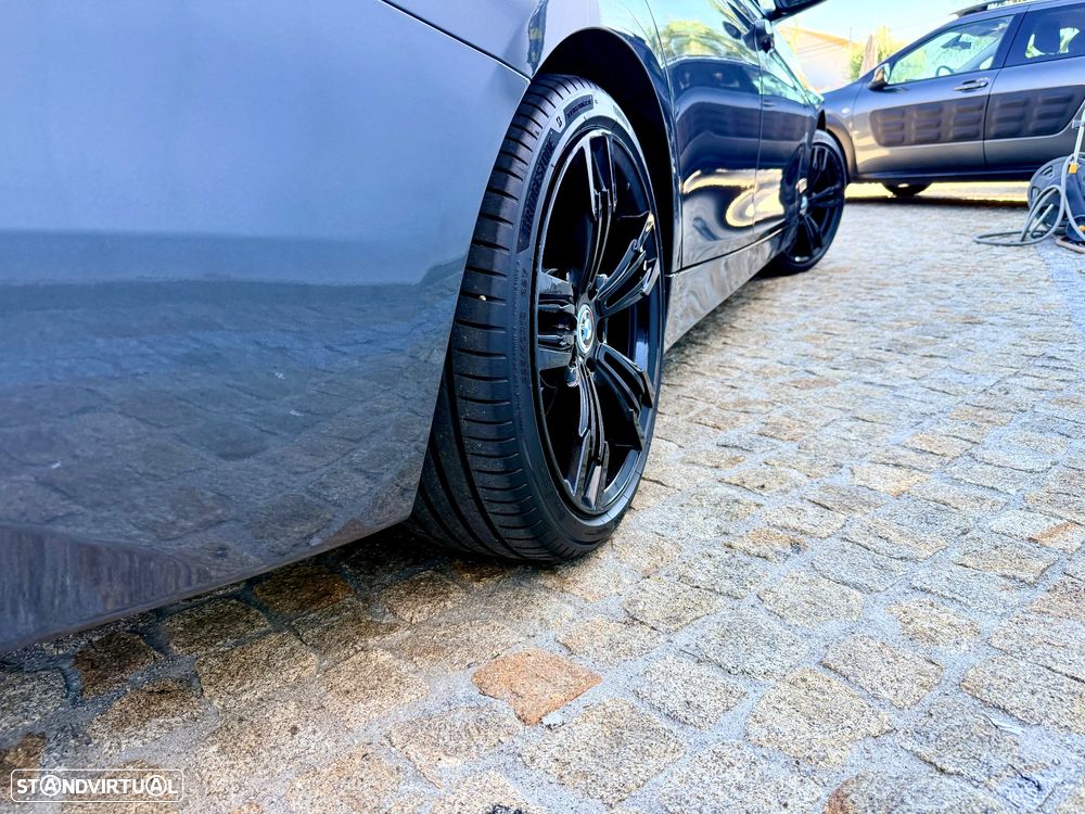 BMW 318 d M Sport - 18