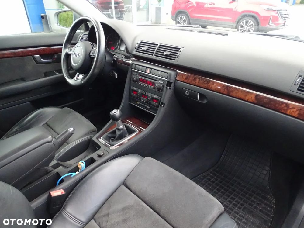 Audi A4 Avant 1.8 T - 7
