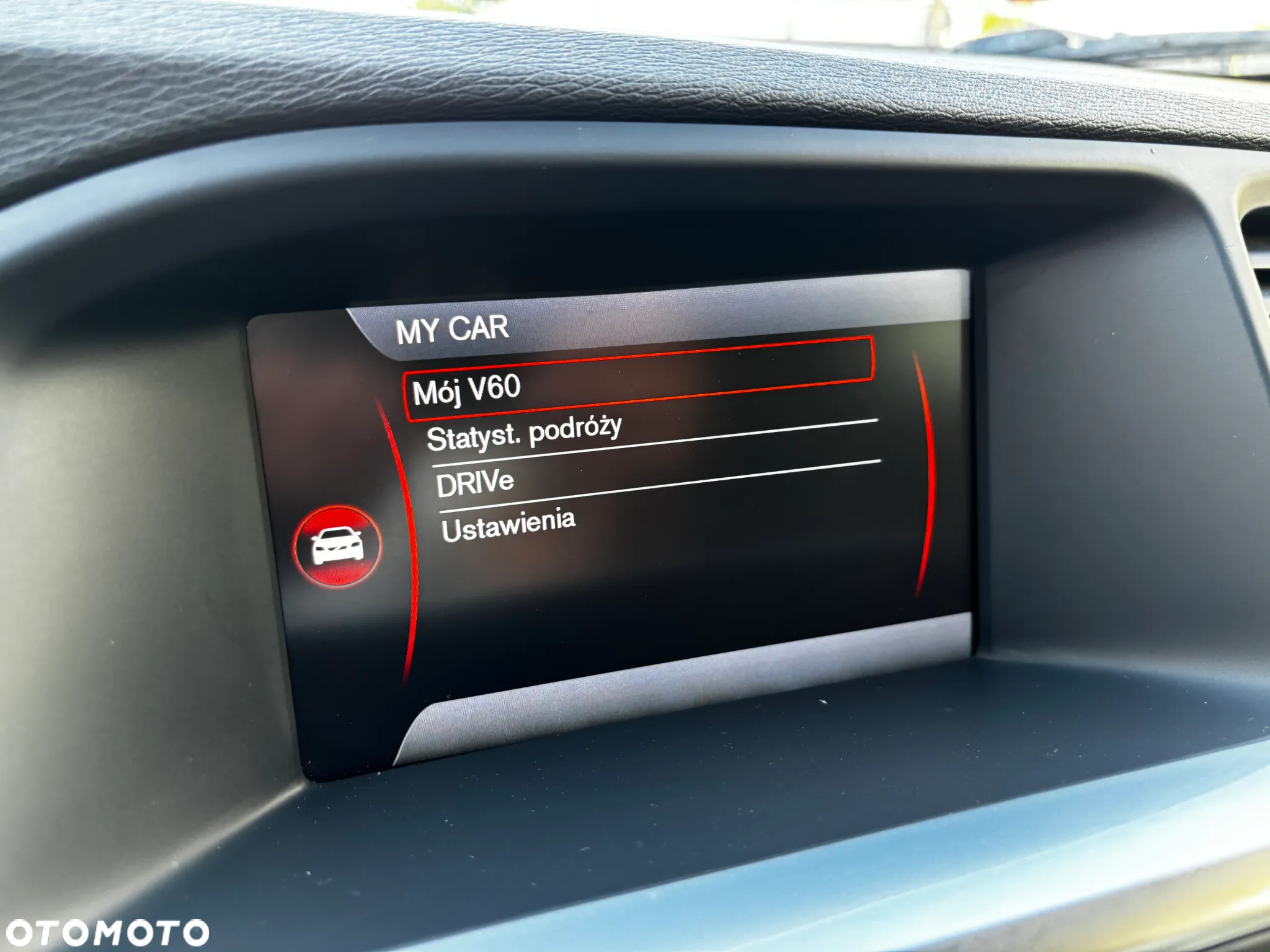 Volvo V60 D2 Momentum - 35