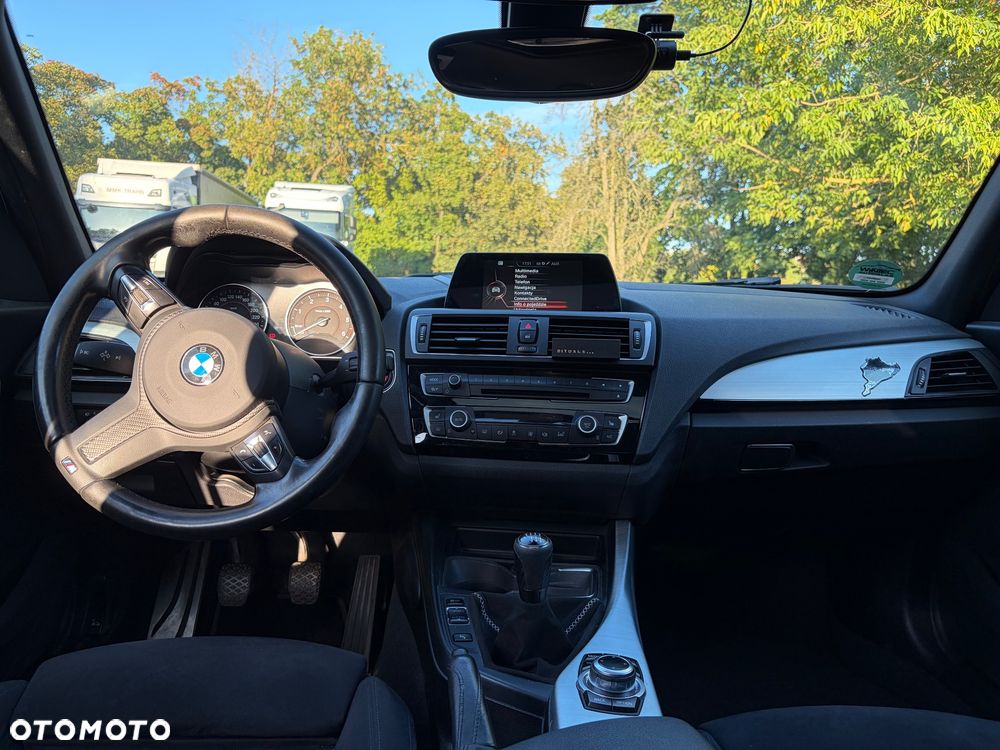 BMW Seria 1 120d M Sport - 8