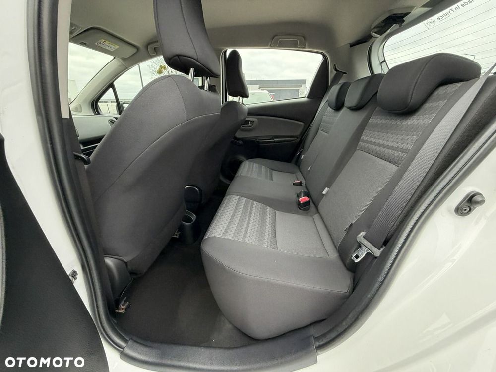 Toyota Yaris - 27
