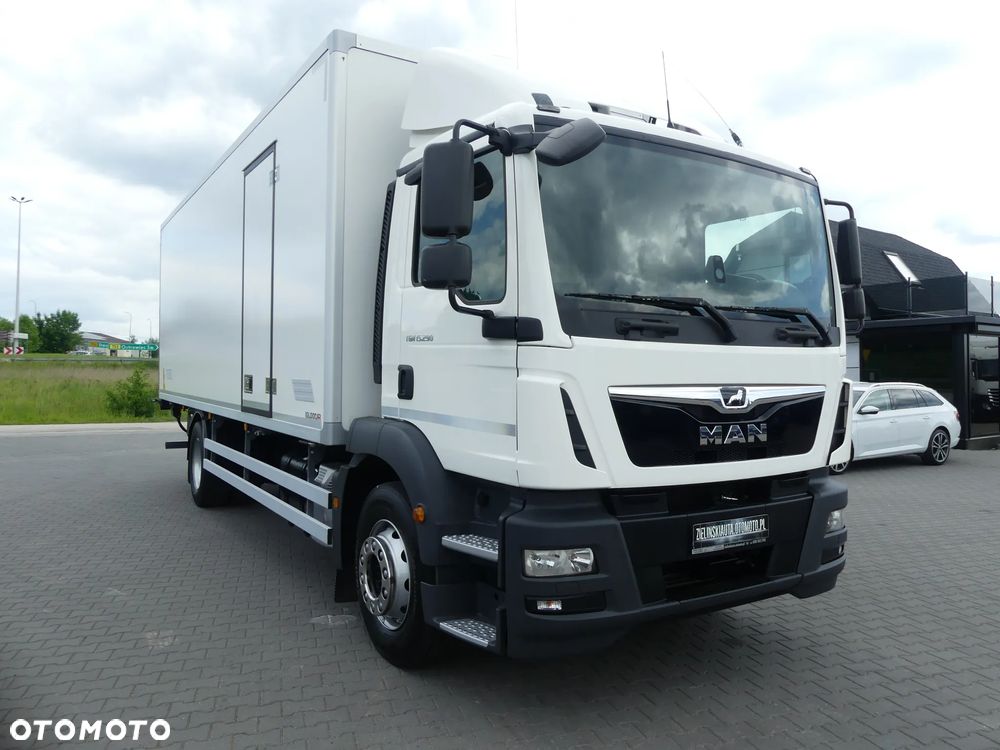 MAN TGM 15.290 / CHŁODNIA + WINDA / EURO 6 / IDEALNY STAN / - 13