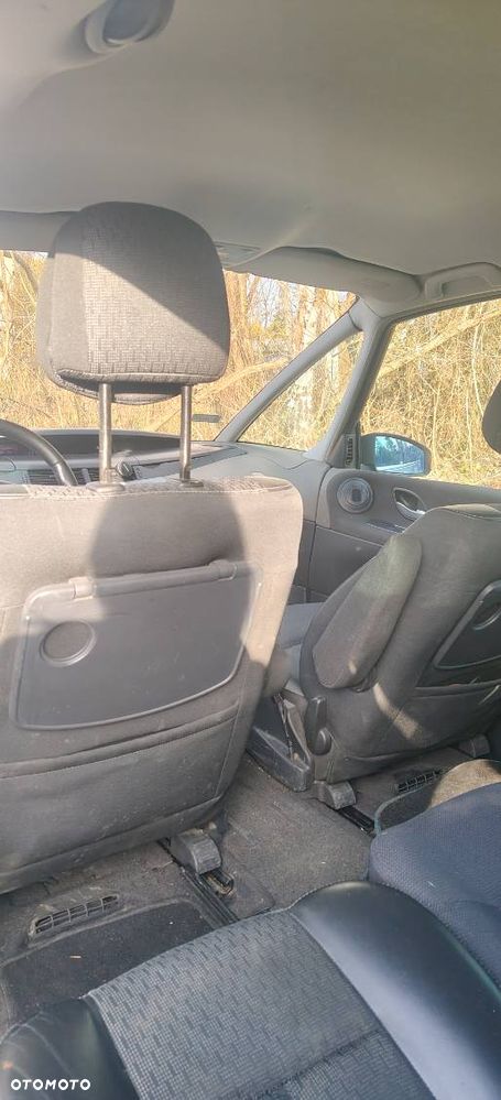 Renault Espace 2.2 dCi Dynamique - 8