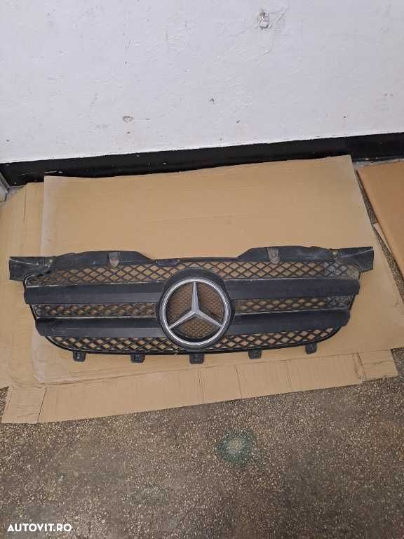 Grila radiator Mercedes Sprinter 906 originala - 2