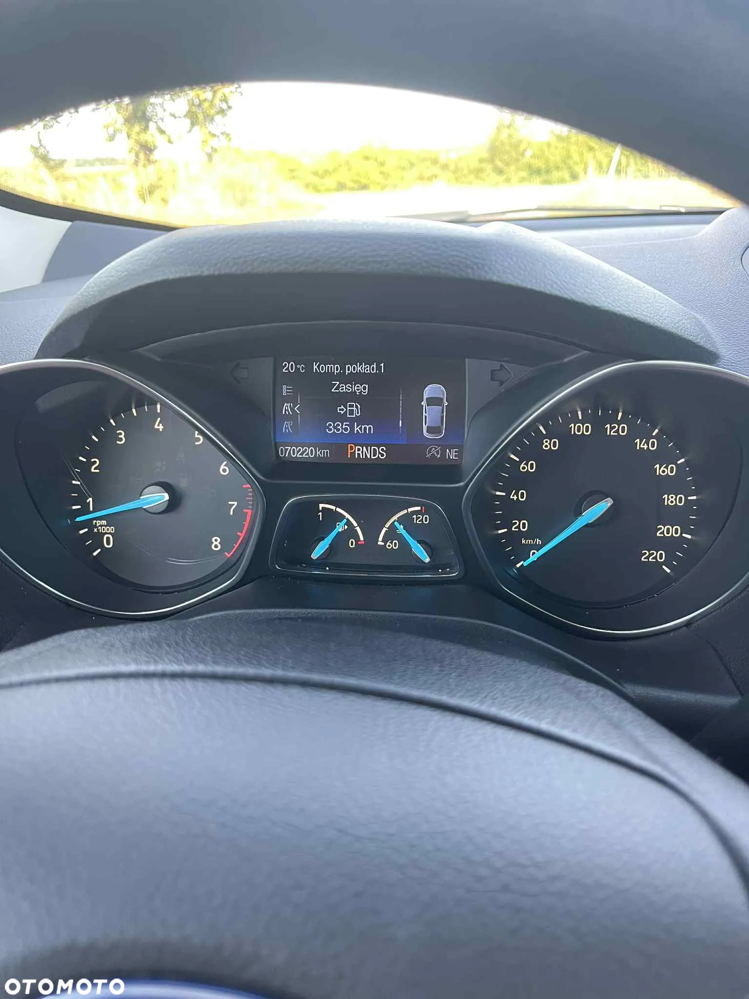 Ford Kuga - 9