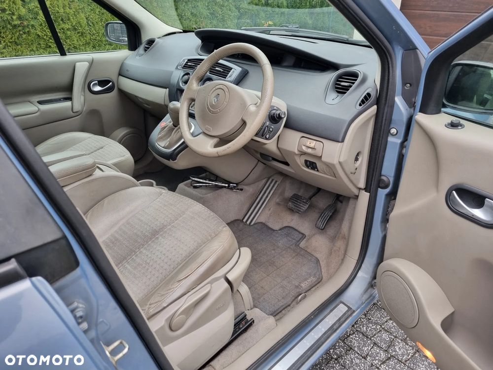 Renault Scenic - 5