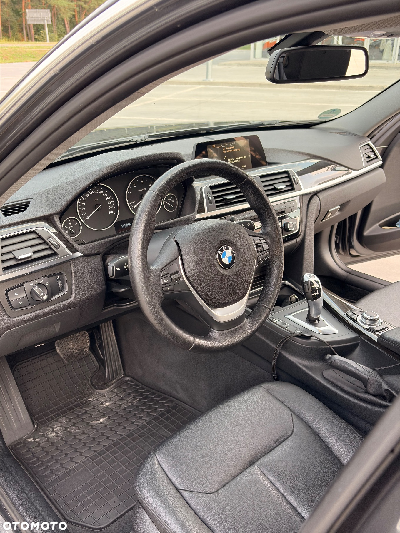 BMW Seria 3 320d Luxury Line - 8